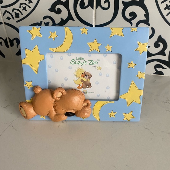 Little Suzy's Zoo Boof Brown Bear Keepsake Baby Photo Frame for 3.5" x 5" Pictur - Picture 1 of 4